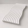 Bandeja Decorativa Ondas Artesanal M 25x12cm Em Cimento Branco, vista em perspectiva