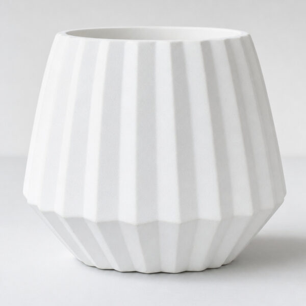 Vaso Decorativo Diamante Artesanal 10,5x13cm Em Cimento, foto de estúdio