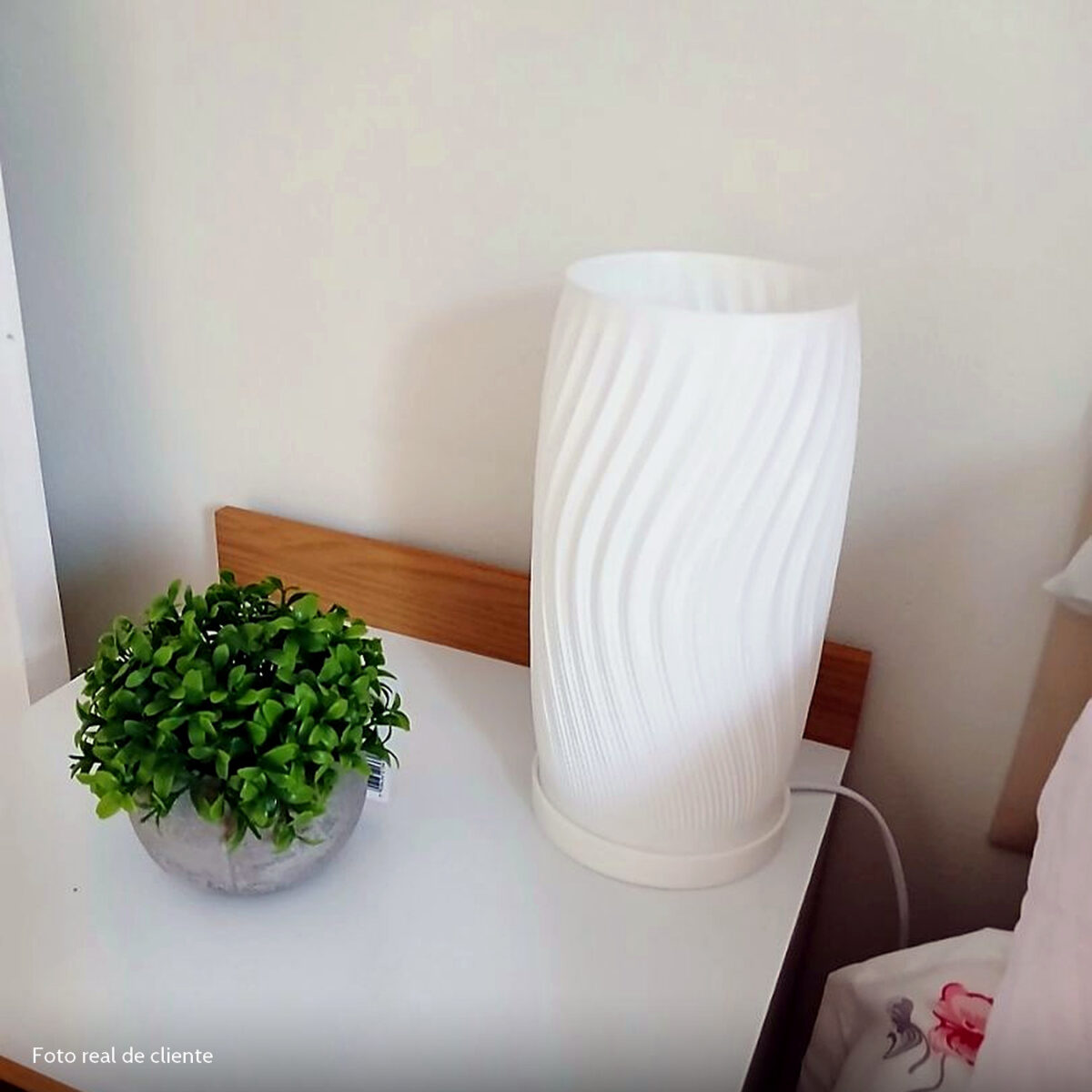 Foto real de cliente: Abajur Luminária Vórtice 110/220V Branco Lâmpada LED Inclusa