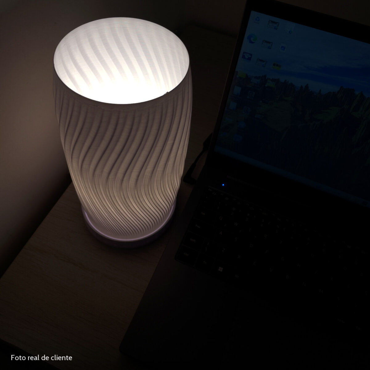 Foto real de cliente: Abajur Luminária Vórtice 110/220V Branco Lâmpada LED Inclusa