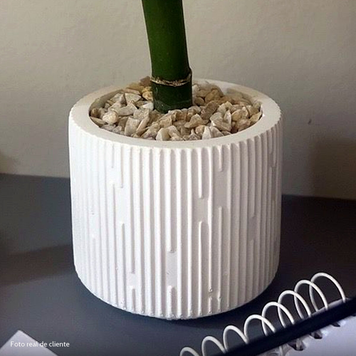 Foto real de cliente: Vaso Decorativo Contemporâneo 7cm Em Cimento Artesanal