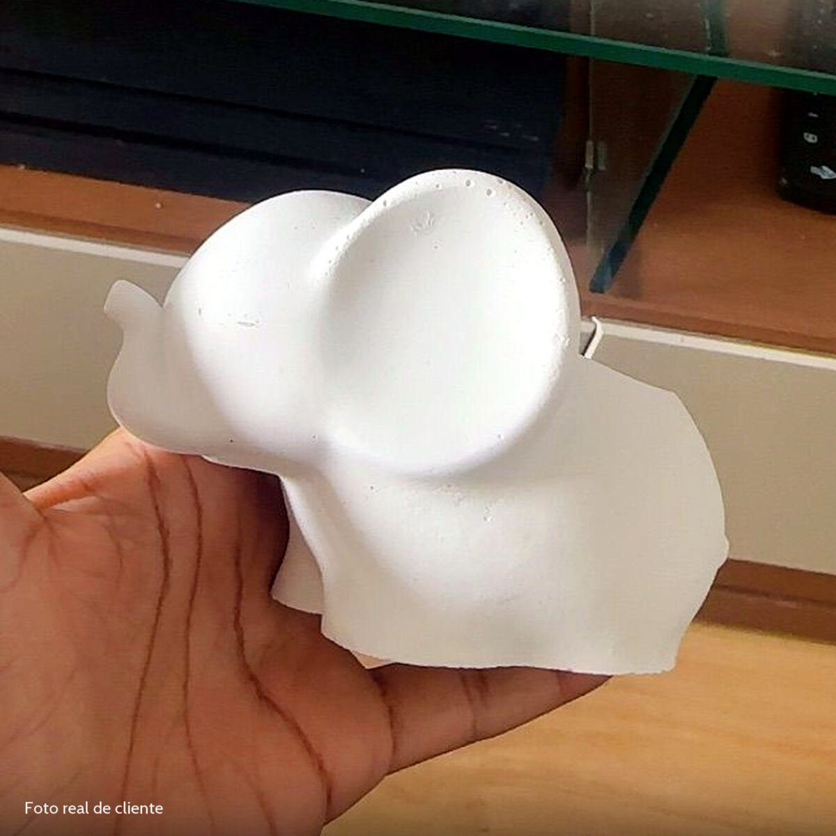 Foto real de cliente: Vaso Decorativo Elefante 12cm Cimento Artesanal