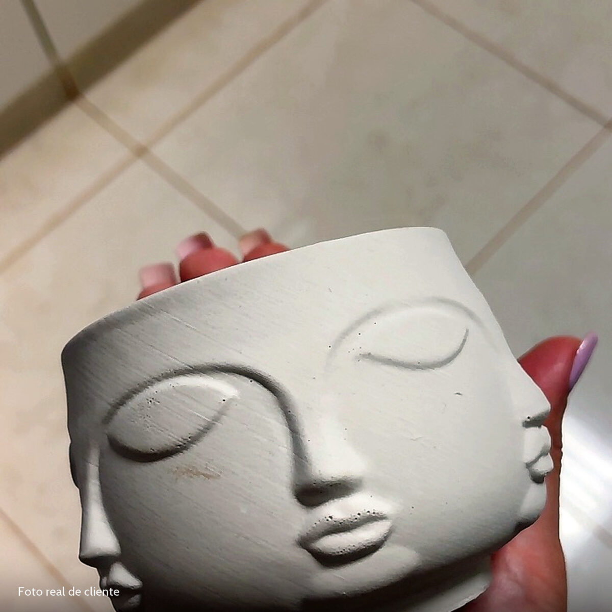 Foto real de cliente: Vaso Decorativo Tarsila 10cm Artesanal Em Cimento