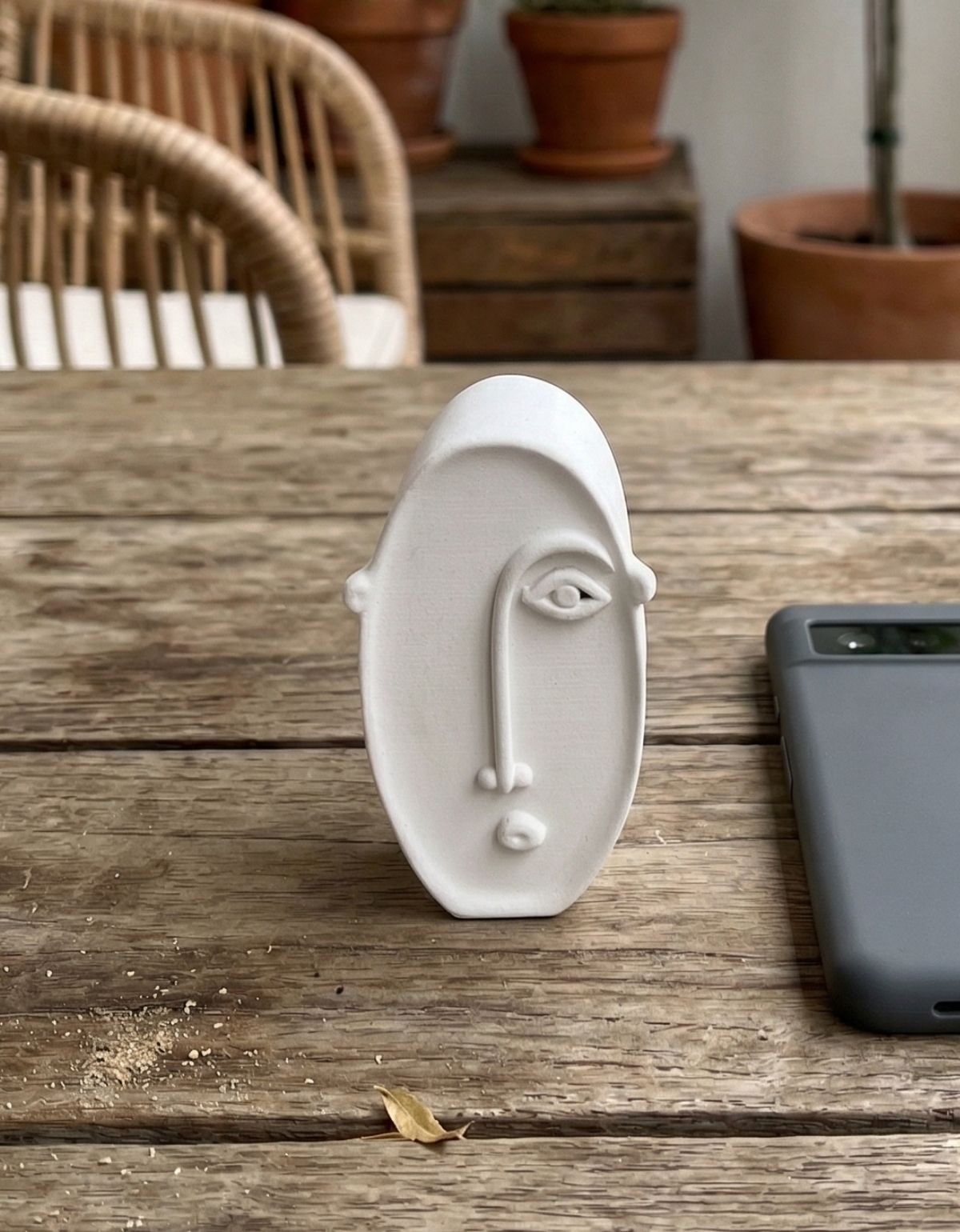 Estátua Decorativa Nórdico Olhar 10cm em Cimento