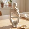 Estatua Decorativa Pensadora Amora 12,5cm Artesanal Em Cimento