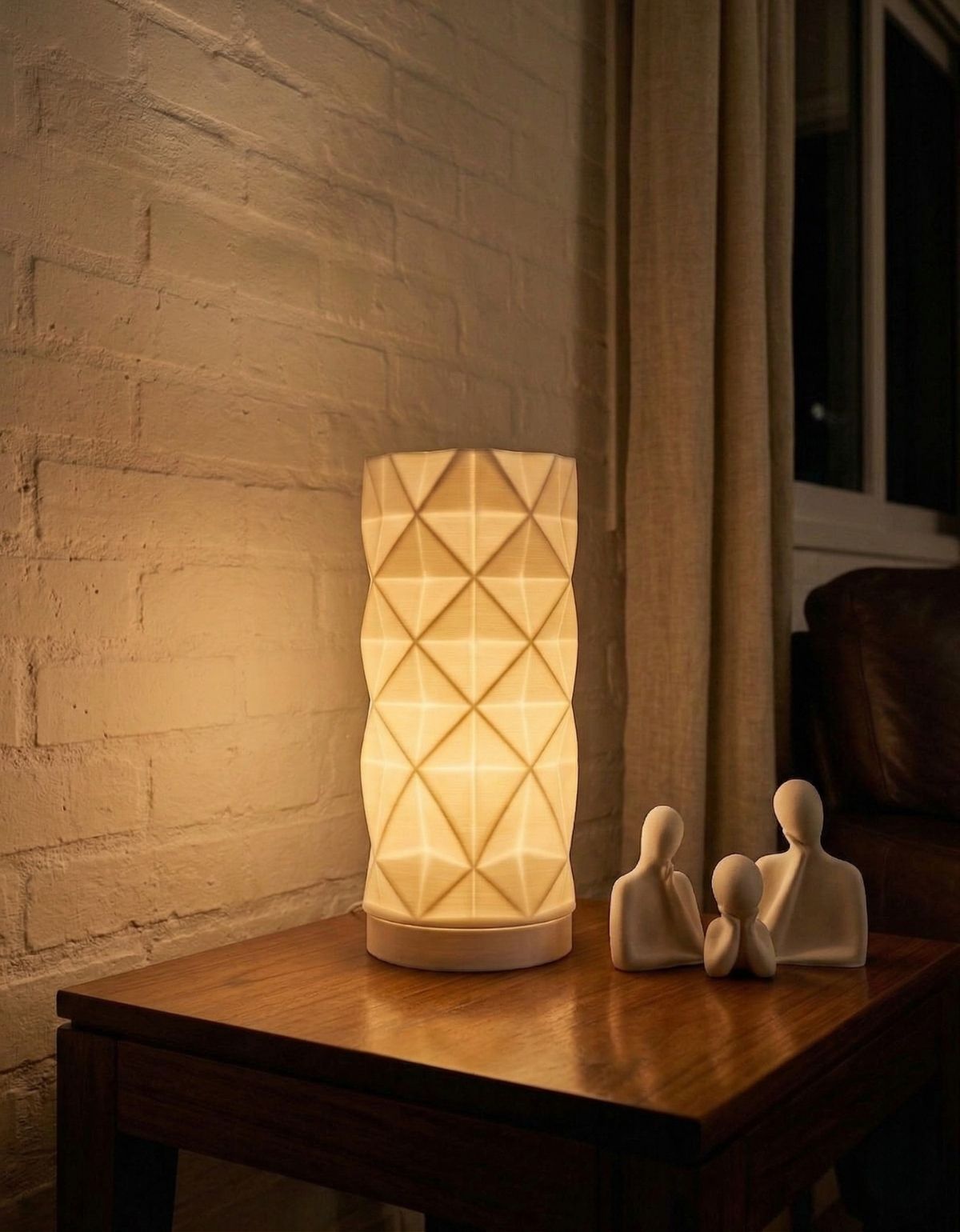 Abajur Luminária Prisma 110V/220V Branco Lâmpada LED Inclusa