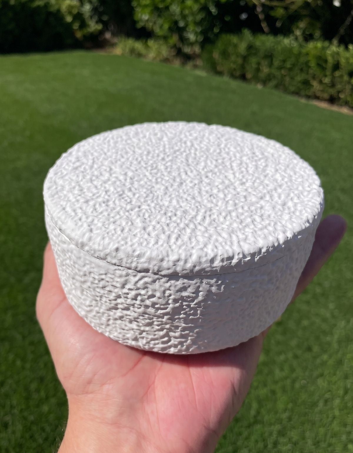 Pote Texturizado Clássico Baixo 12cm em Cimento Artesanal