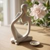 Estatua Decorativa Pensadora Alice 12,5cm Artesanal Em Cimento
