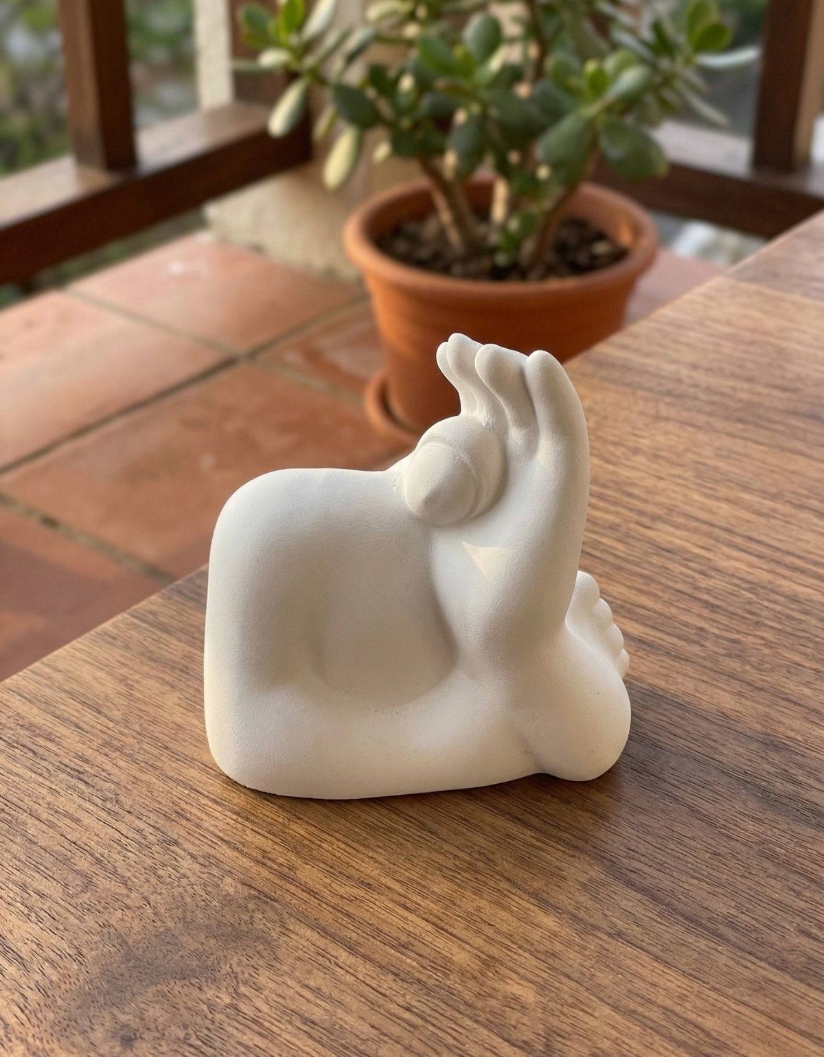 Estátua Decorativa Gigante Admirado Artesanal 9,5x9,5 cm Em Cimento
