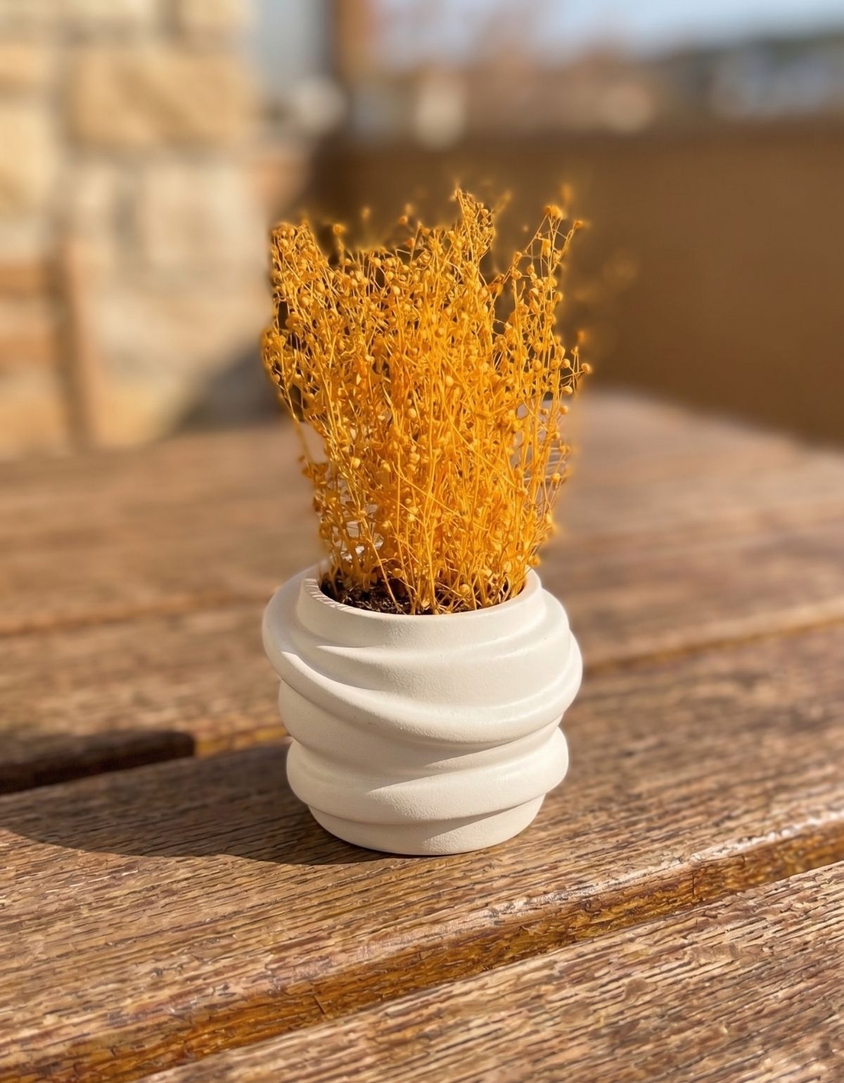 Mini Vaso Saturno Artesanal 7,5x6cm Em Resina Mineral