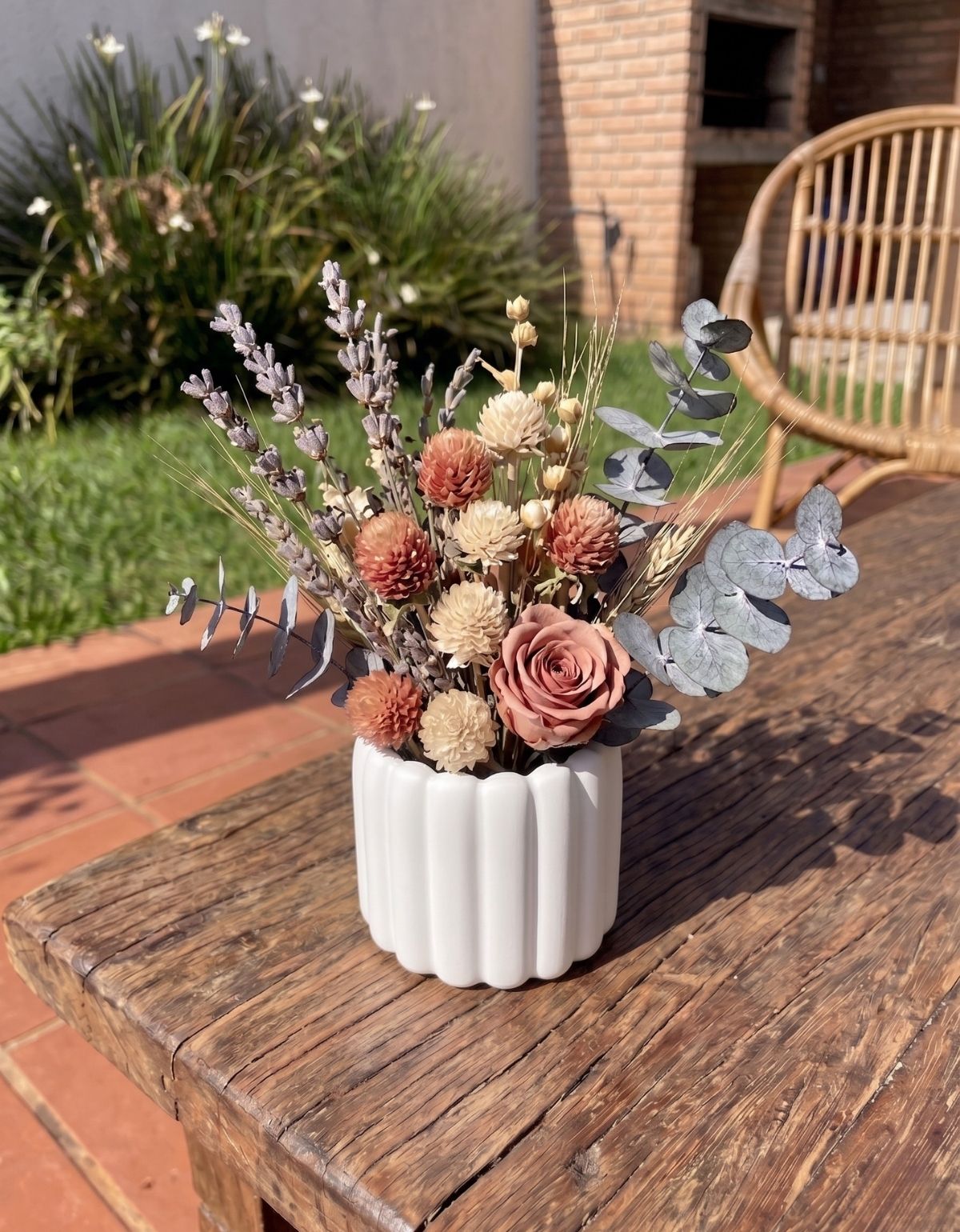 Vaso Decorativo Tulipa 8cm Artesanal em Cimento