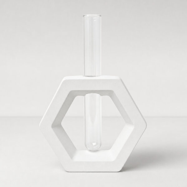 Vaso Solitário Hexa de Cimento Branco Artesanal, vista em perspectiva