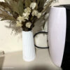 Foto real de cliente: Arranjo de Flores Secas em Vaso Solitário Grande de Cimento com Listras