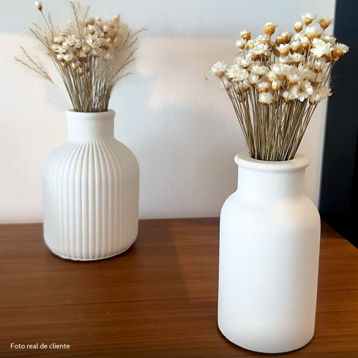 Foto real de cliente: Vaso Decorativo de Cimento com Flor Seca — Conjunto 2 Peças