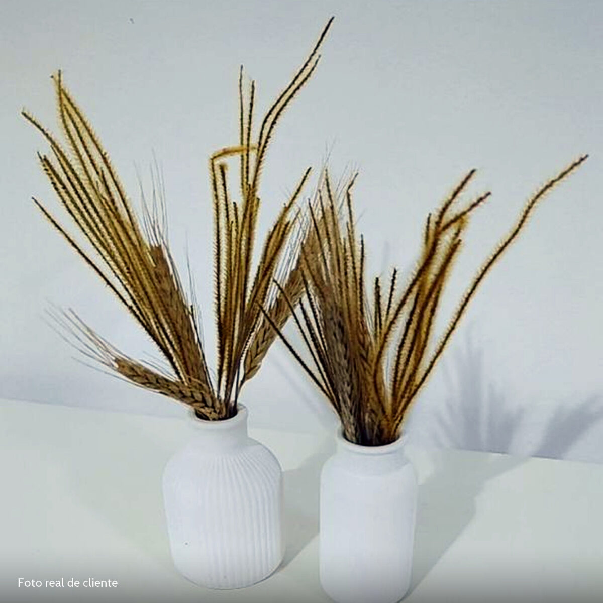 Foto real de cliente: Vaso Decorativo de Cimento com Flor Seca — Conjunto 2 Peças