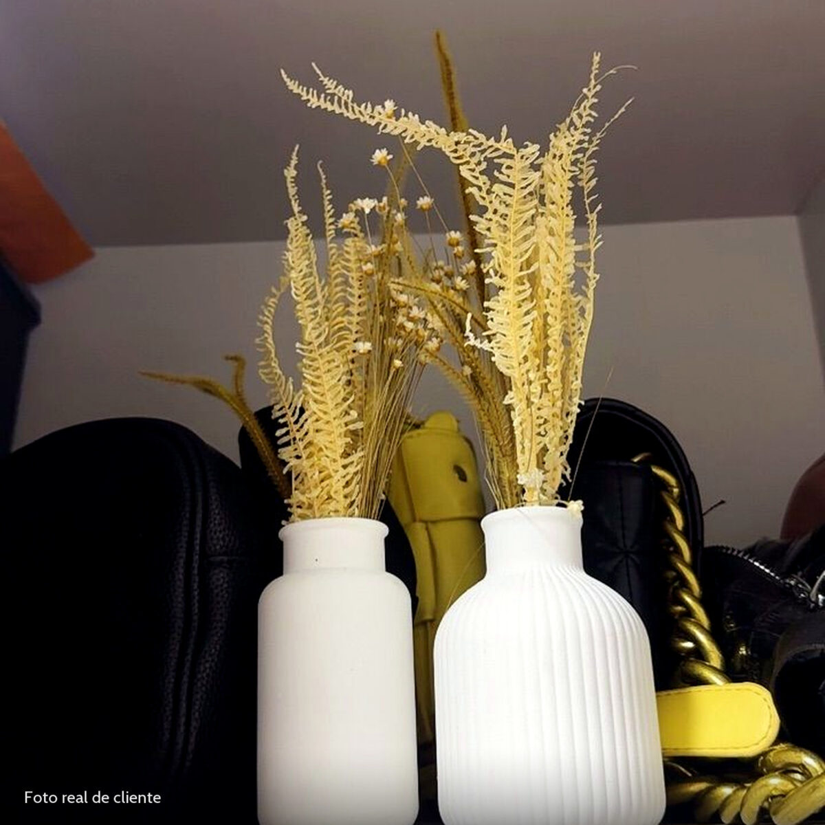 Foto real de cliente: Vaso Decorativo de Cimento com Flor Seca — Conjunto 2 Peças