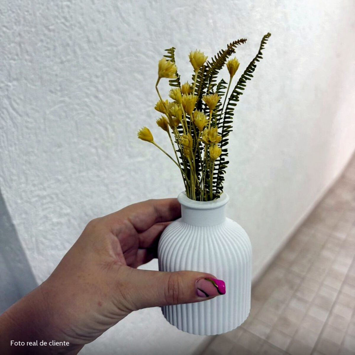 Foto real de cliente: Vaso Decorativo de Cimento com Flor Seca — Conjunto 2 Peças
