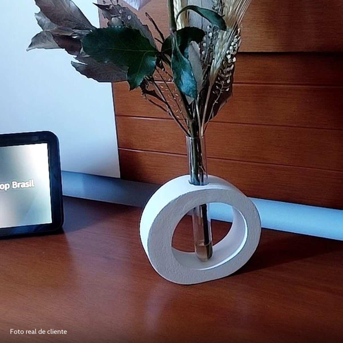 Foto real de cliente: Arranjo de Flores Secas em Vaso de Cimento Redondo Solitário