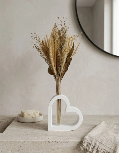 D_602237-MLB109595468422_042026-O.jpg Arranjo de Flores Secas em Vaso de Cimento Solitário Amor
