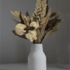 D_604260-MLB94458801037_102025-O.jpg Arranjo de Flores Secas em Vaso de Cimento Garrafa Retrô