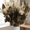 D_622366-MLB93849422349_092025-O.jpg Arranjo de Flores Secas em Vaso de Cimento com Listras