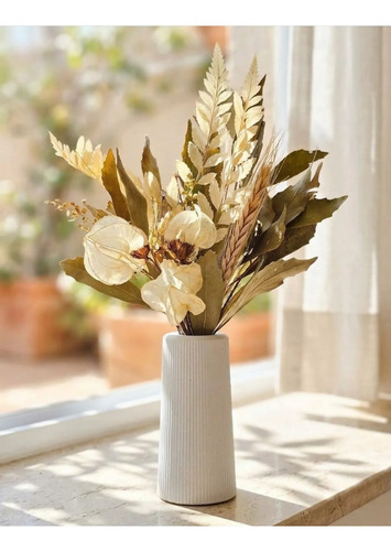 D_672038-MLB110433599981_042026-O.jpg Arranjo de Flores Secas em Vaso de Cimento Listras