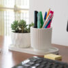 Vaso Decorativo de Cimento Branco Formato Garrafa Grécia
