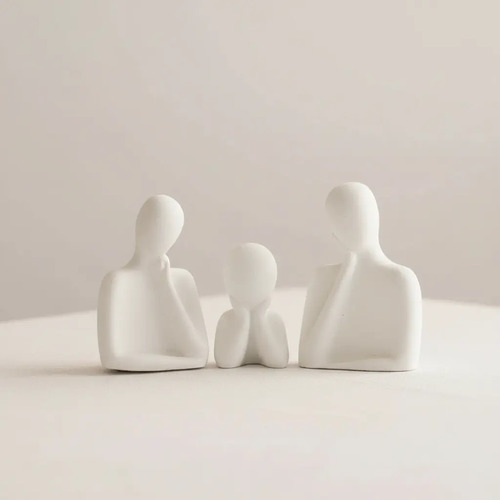 Estatuetas Decorativas Família em Cimento Branco — Jogo com 3 Peças