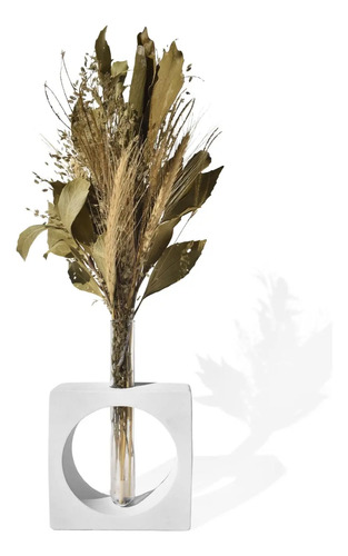Arranjo de Flores Secas em Vaso Solitário Quadrado de Cimento