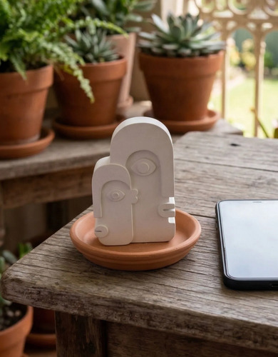 Estatuetas Decorativas Nórdicas em Cimento Branco — Kit 3 Peças