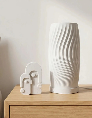 Luminária de Mesa Vórtice em Cimento Branco com LED Inclusa