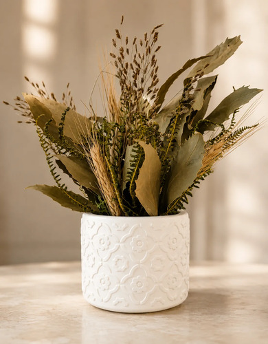 Arranjo de Flores Secas em Vaso de Cimento | Aleta Decoração