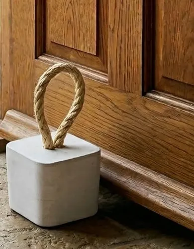 Calço de Porta em Concreto Cinza Quadrado — Kit com 4