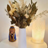 D_844565-MLB90170479642_082025-O.jpg Arranjo de Flores Secas em Vaso de Cimento com Listras