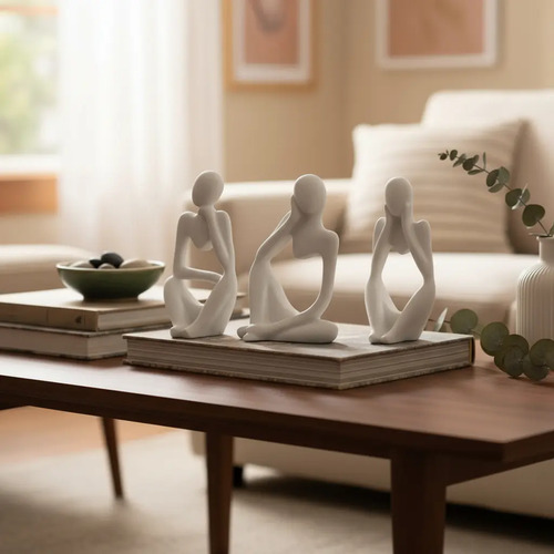 Estatuetas Pensadoras de Cimento Branco — Jogo com 3 Peças