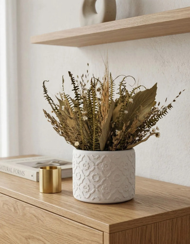 Arranjo de Flores Secas em Vaso de Cimento | Aleta Decoração
