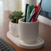 Vaso Decorativo de Cimento Branco Formato Garrafa Grécia