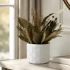 D_991318-MLB111940668707_052026-O.webp Arranjo de Flores Secas com Vaso Amazonas em Cimento