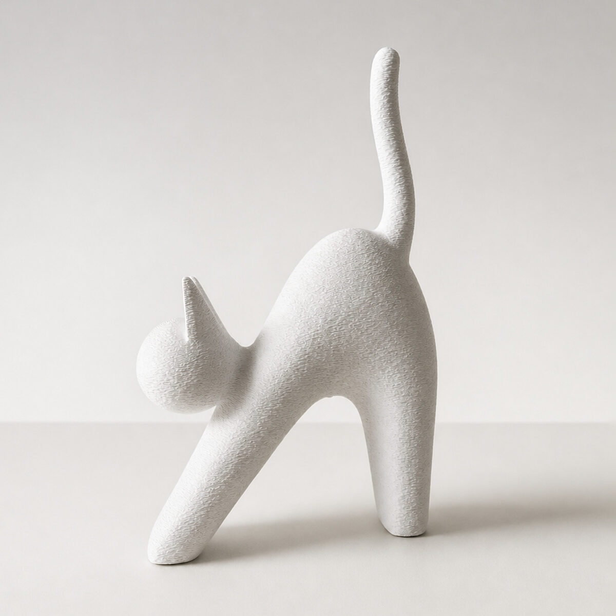Estatueta Gato Minimalista Branca Impressa em 3D Estatueta Gato Minimalista Branca Impressa em 3D