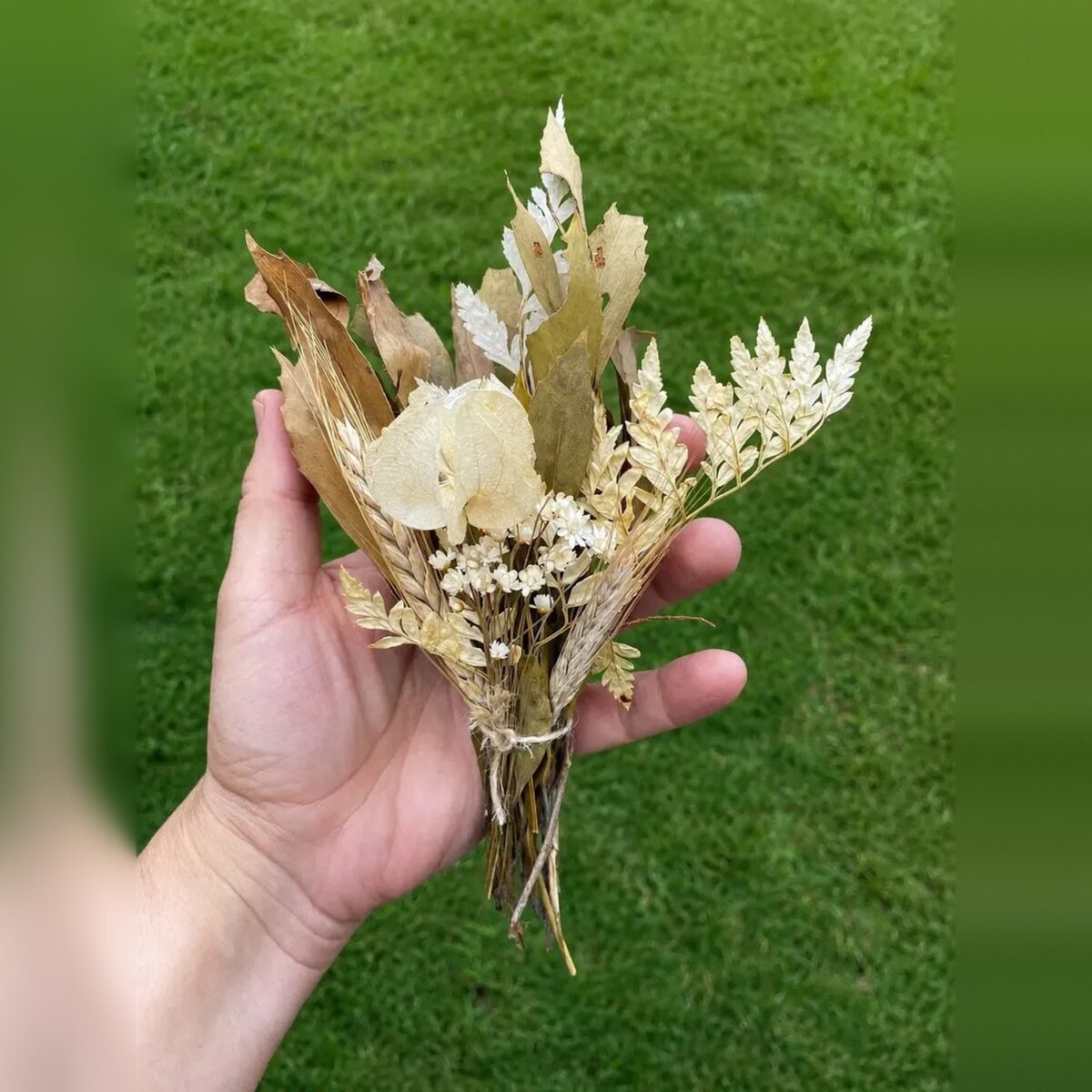 Arranjo de Flores Secas Outono