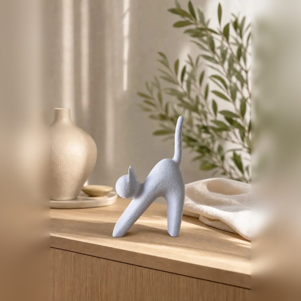 Estatueta Gato Minimalista Branca Impressa em 3D Estatueta Gato Minimalista Branca Impressa em 3D