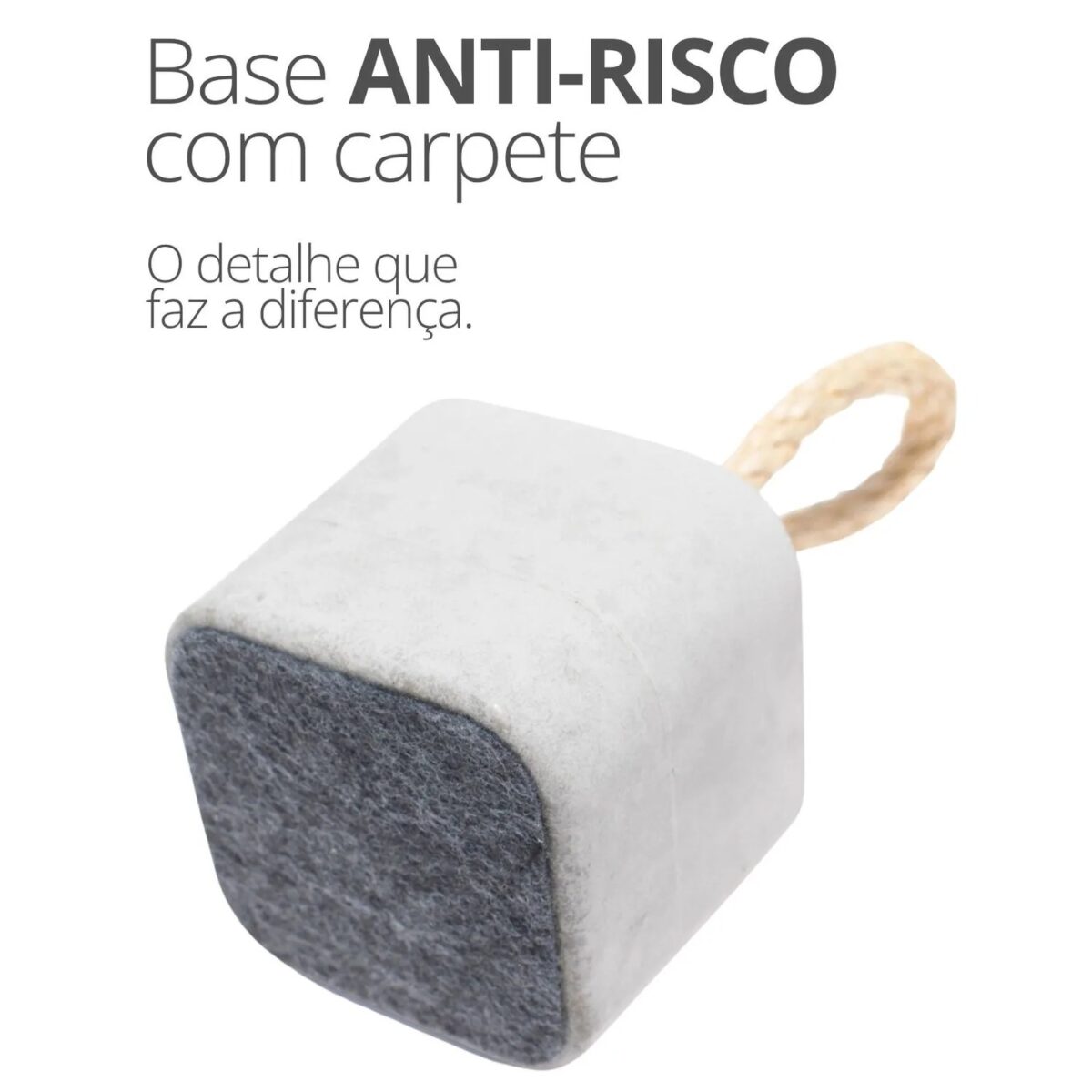 Peso de Porta Artesanal Cubo 1,5Kg Concreto com Base Anti Risco