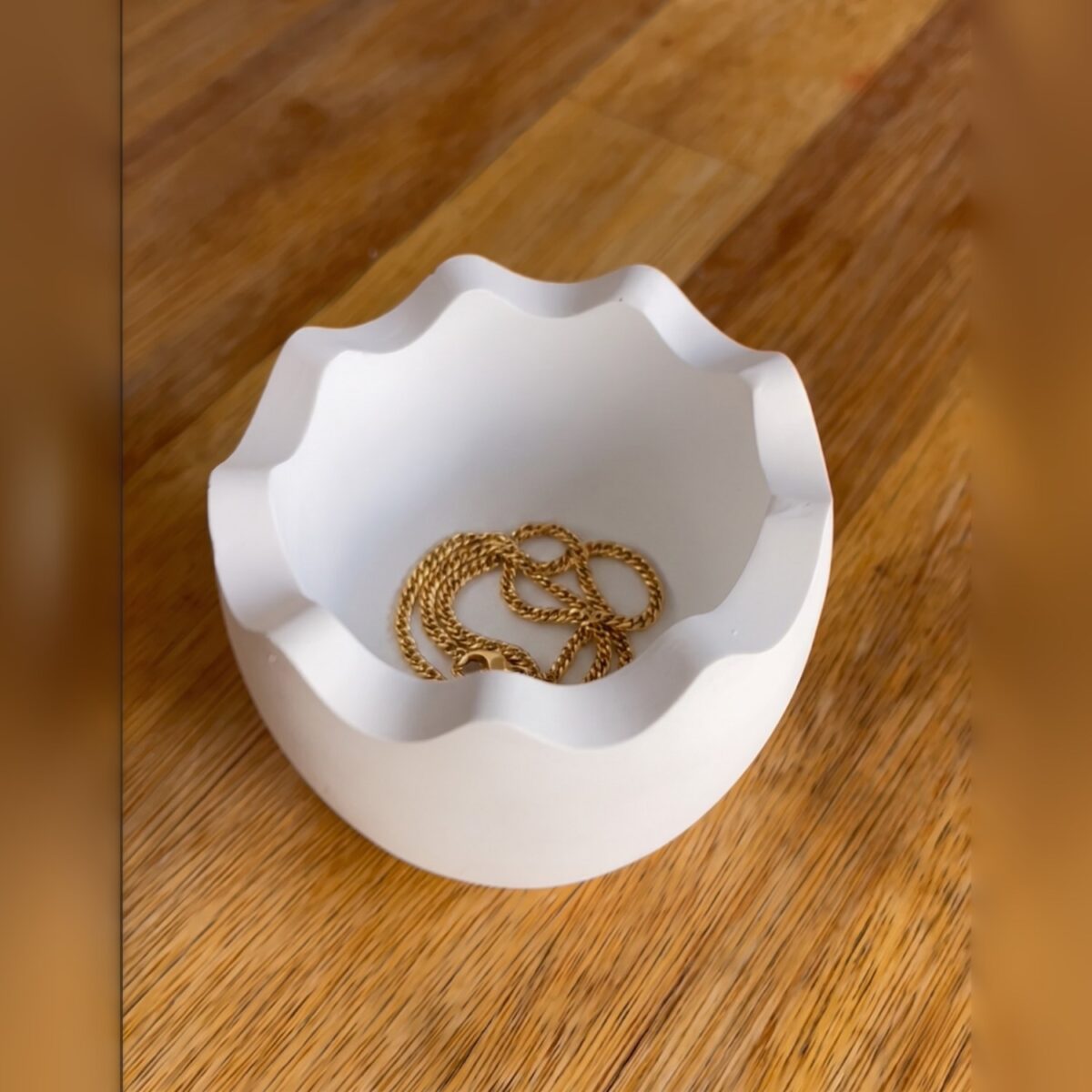 Porta Objeto Decorativo Ovo Com Tampa 9cm Cimento Artesanal